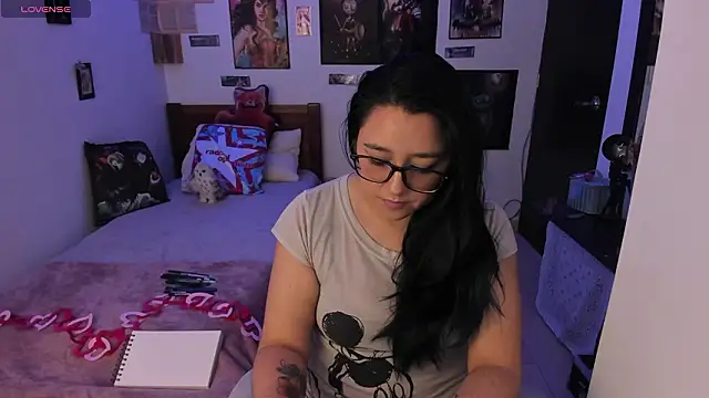 Cherry blush  online show from February 7, 5:21 pm