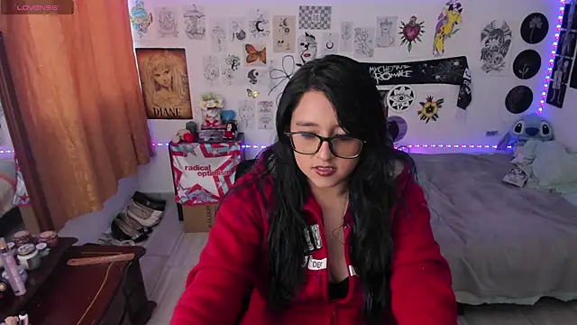 Cherry blush  online show from April 1, 10:39 pm