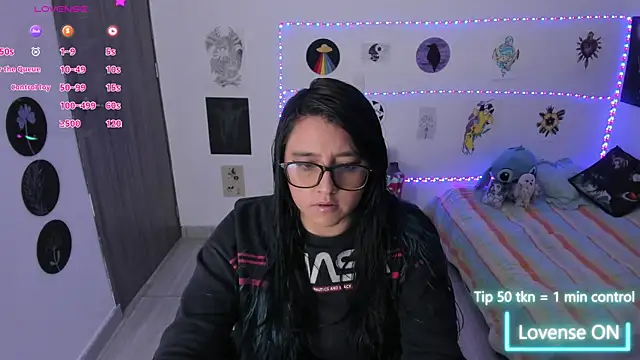 Snapshot of Cherry_blush_ chatting on July 1, 11:27 pm Cherry blush online show from July 1, 11:27 pm