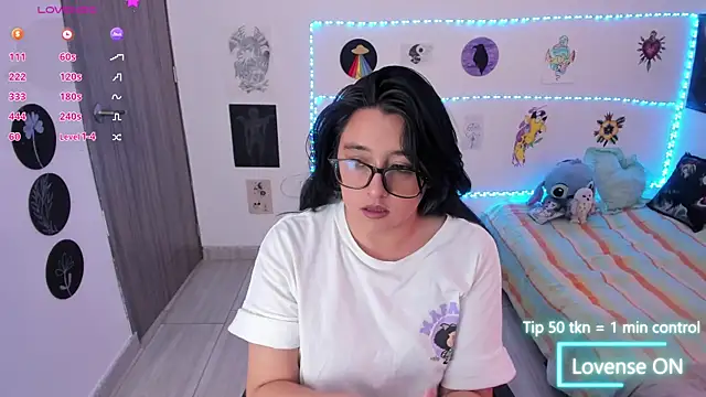 Snapshot of Cherry_blush_ chatting on July 4, 8:57 pm Cherry blush online show from July 4, 8:57 pm