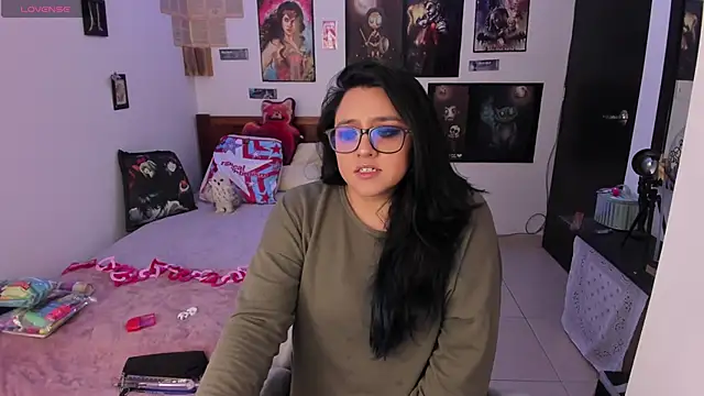 Cherry blush  online show from February 10, 6:40 pm