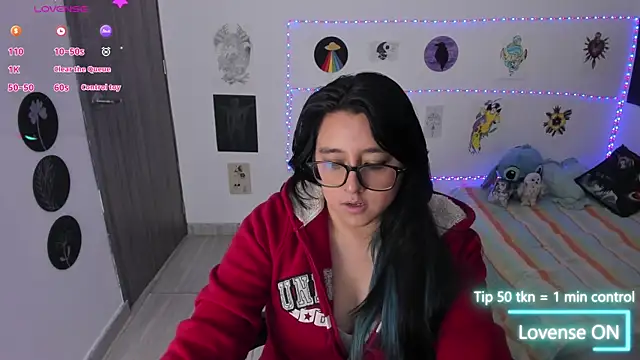 Snapshot of Cherry_blush_ chatting on June 10, 11:17 pm Cherry blush online show from June 10, 11:17 pm
