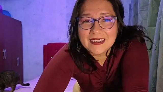 scarlett widow  online show from January 9, 4:52 am