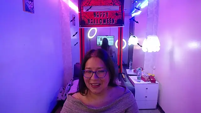 scarlett widow  online show from October 20, 2:46 am