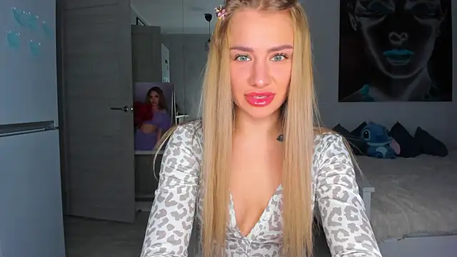 MashaFromRussia   online show from November 6, 9:24 am