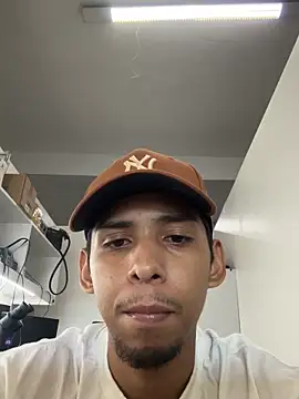 Oqui online show from March 16, 8:22 pm