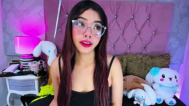 Snapshot of ZarahQueen chatting on September 10, 10:09 pm ZarahQueen online show from September 10, 10:09 pm