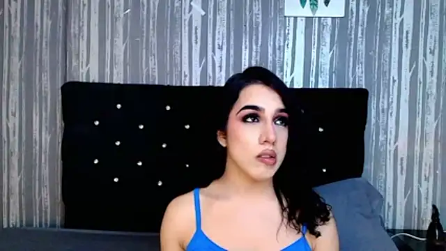 Alicee Moonn online show from February 10, 9:03 pm