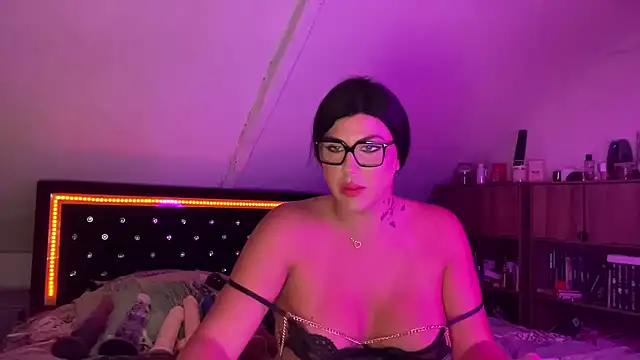 parisse trans online show from July 24, 10:17 pm