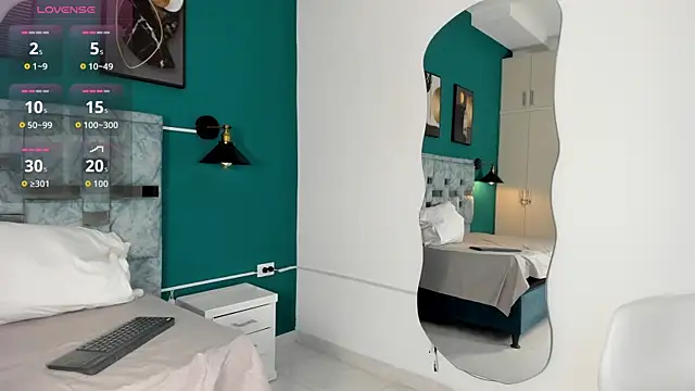 Snapshot of tamara_lovv chatting on November 29, 12:16 pm tamara lovv online show from November 29, 12:16 pm