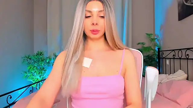 Snapshot of VelvetEliza chatting on January 16, 9:30 pm VelvetEliza online show from January 16, 9:30 pm