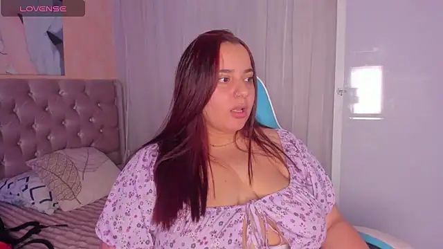 Snapshot of artemisa19 chatting on December 18, 3:55 am artemisa19 online show from December 18, 3:55 am