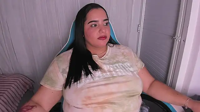 Snapshot of artemisa19 chatting on September 9, 7:29 am artemisa19 online show from September 9, 7:29 am