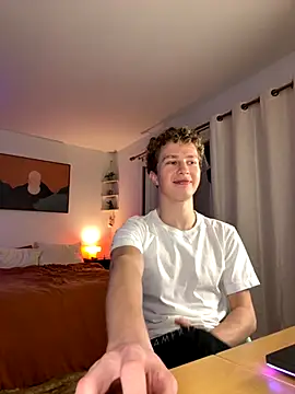 matteo evans online show from November 22, 3:05 am