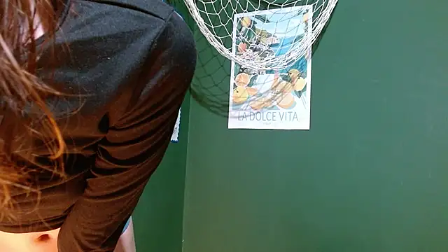 Roxiehood online show from September 22, 2:17 am