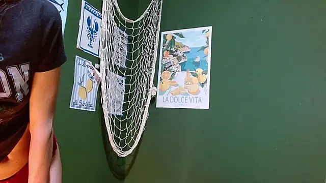 Roxiehood online show from October 11, 2:23 am