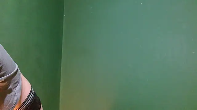 Roxiehood online show from September 13, 2:33 am