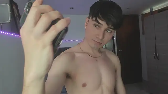 stevve 14 online show from February 13, 9:48 pm