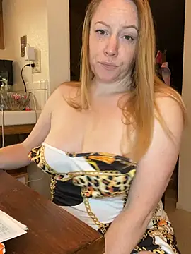 ChiliRoja online show from March 28, 6:03 am