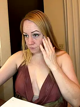 ChiliRoja online show from November 22, 7:40 am