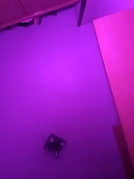 Hottiesophie online show from April 13, 2:26 am