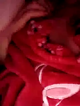 Hottiesophie online show from April 4, 12:01 pm