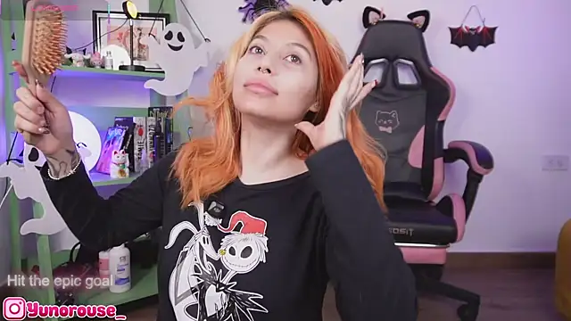 YunoRose  online show from November 1, 3:57 am