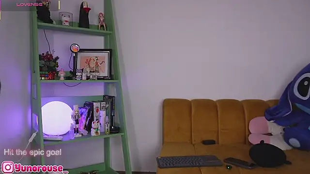 YunoRose  online show from March 13, 3:55 am