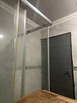 Snapshot of bibooohfbjt chatting on October 30, 6:16 pm bibooohfbjt online show from October 30, 6:16 pm