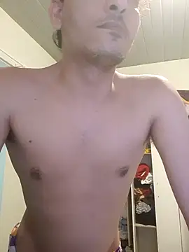 Snapshot of atman777 chatting on November 28, 4:12 am atman777 online show from November 28, 4:12 am