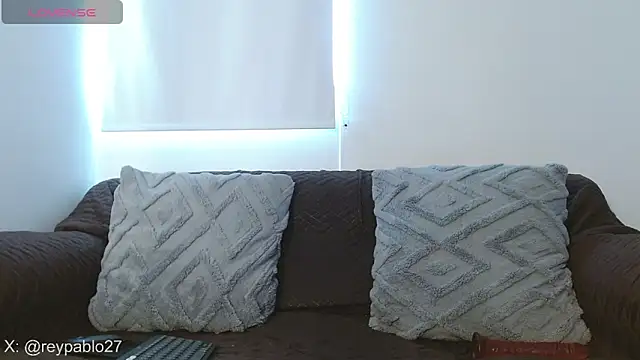 Snapshot of ReyPablo1 chatting on November 21, 8:41 pm ReyPablo1 online show from November 21, 8:41 pm