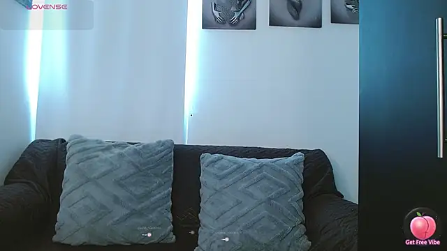 Snapshot of ReyPablo1 chatting on November 5, 9:18 pm ReyPablo1 online show from November 5, 9:18 pm