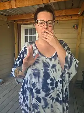 Snapshot of valeriejane chatting on October 11, 2:40 pm valeriejane online show from October 11, 2:40 pm