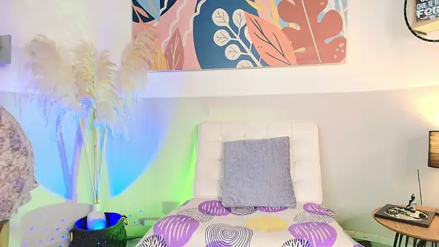 DivaFlamme online show from November 10, 4:39 am