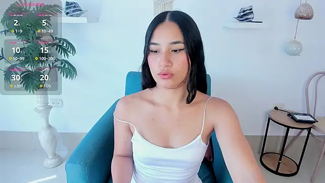 emily yeon online show from November 25, 7:03 pm