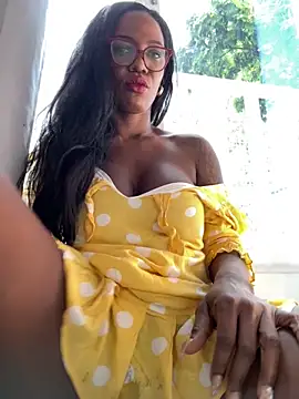 Snapshot of Bustykeyla chatting on October 13, 4:30 pm Bustykeyla online show from October 13, 4:30 pm