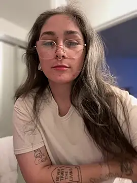 Alix Valentine online show from March 21, 1:51 am