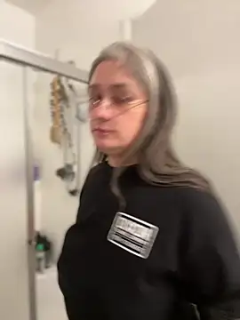 Alix Valentine online show from April 18, 12:57 am