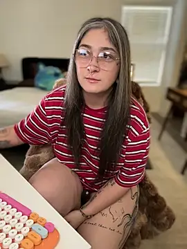 Alix Valentine online show from November 28, 4:29 pm