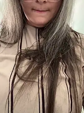 Alix Valentine online show from October 7, 8:32 pm