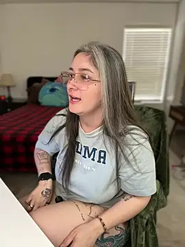 Alix Valentine online show from February 12, 8:08 pm