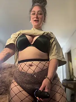 Alix Valentine online show from March 22, 8:21 pm