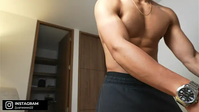 DeusbelliS online show from April 18, 1:52 am