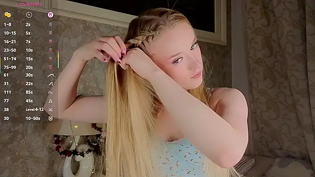 Emma Frosty online show from June 6, 9:09 pm