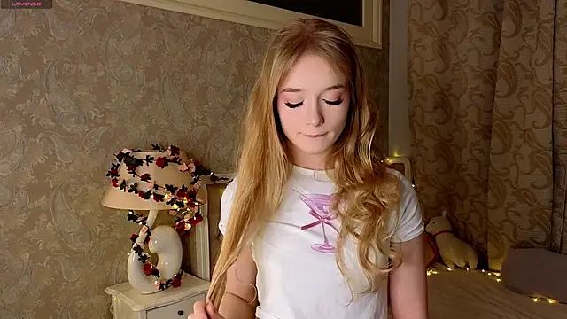 Emma Frosty online show from January 14, 9:40 pm