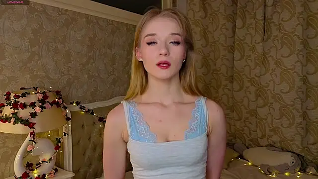 Emma Frosty online show from February 17, 8:50 pm