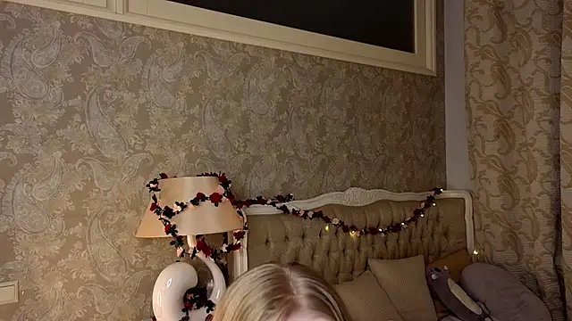 Emma Frosty online show from November 23, 7:46 pm