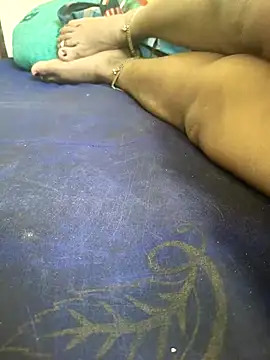 Villageanuty online show from November 26, 3:50 am