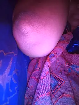 Villageanuty online show from November 22, 5:45 pm