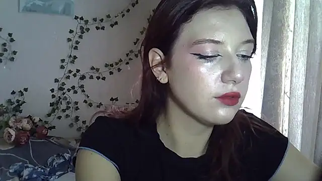 Lily Ember online show from October 14, 10:49 am